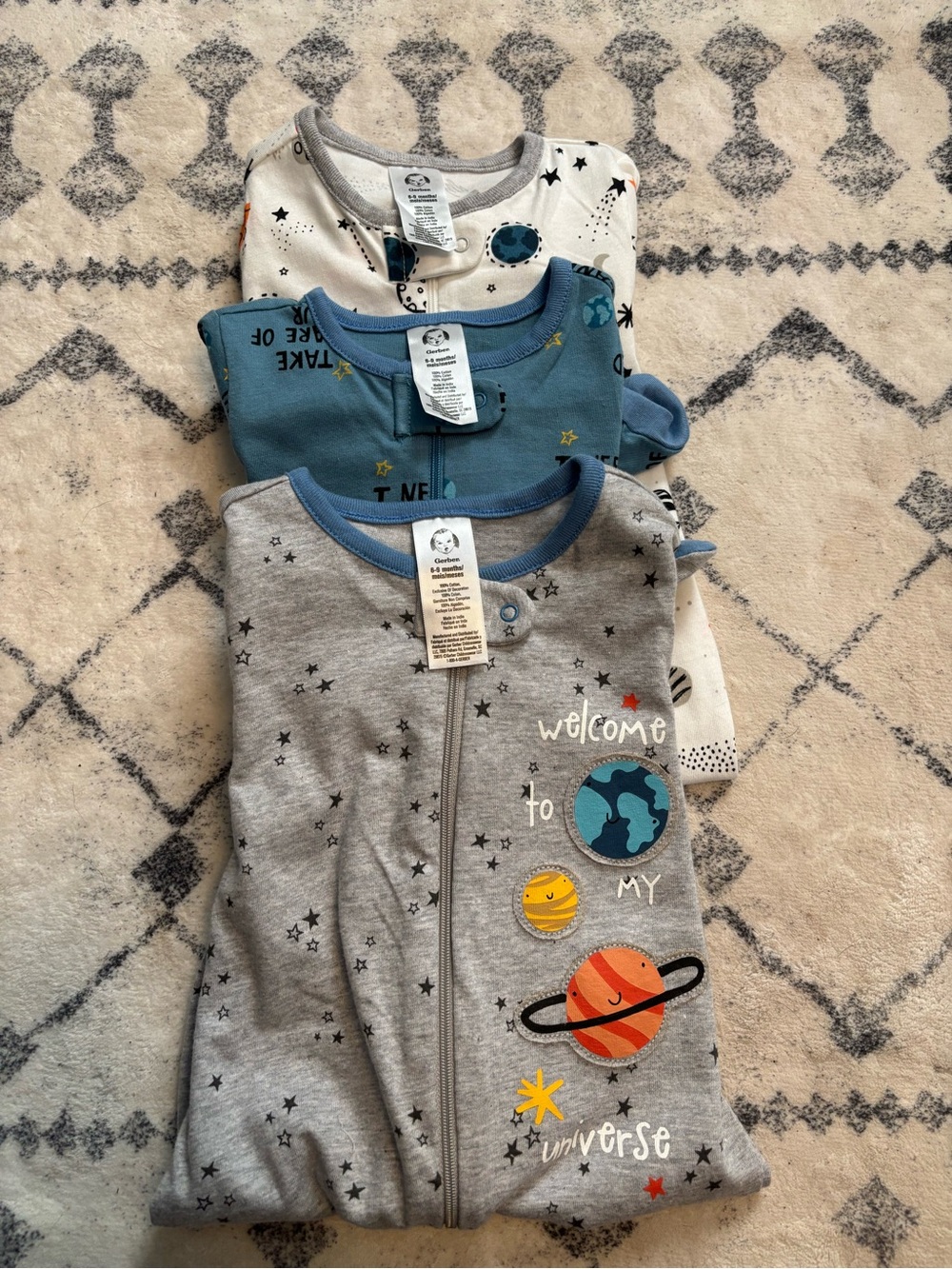 Gerber Gray and Blue Planet Print Zip-Up Footed One-Pieces, 3-Pack